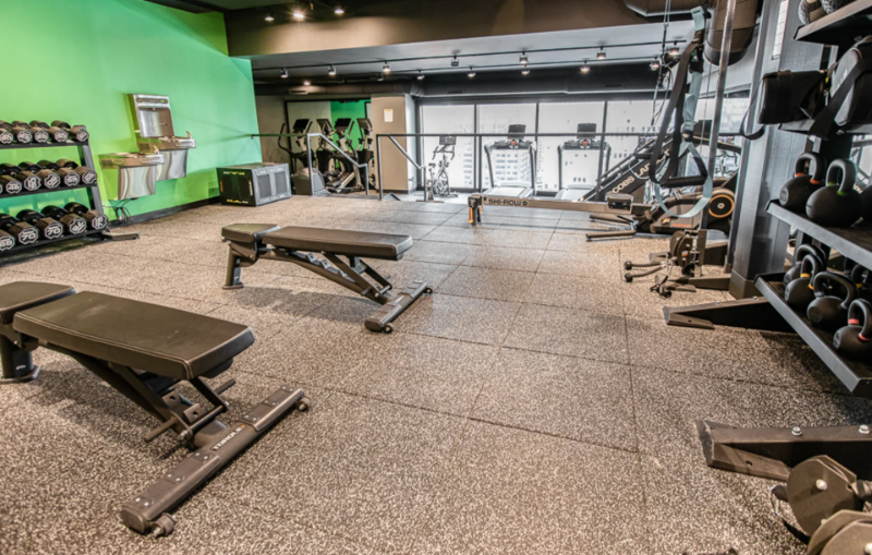 19 E Chestnut St - Photo 6 of 10