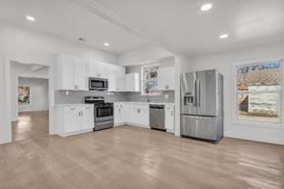 614 S Grand Ave - Photo 1 of 1