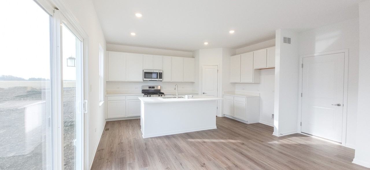 11265 Green Pl - Photo 3 of 15