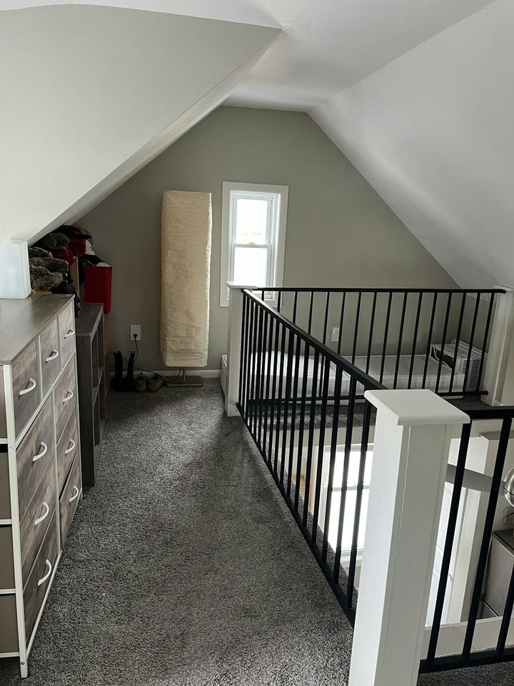 1219 East Kane Place, Unit Rear Cottage - Photo 3 of 11