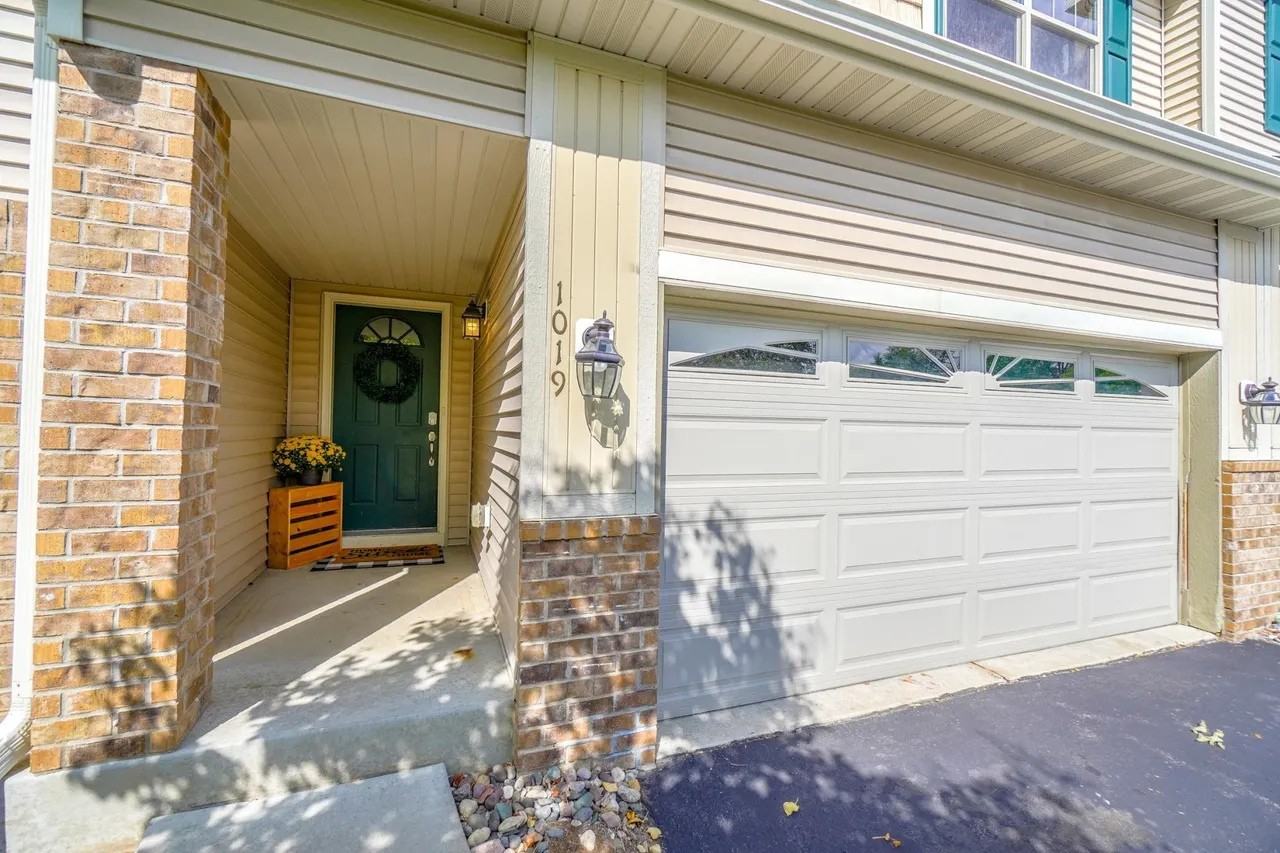 1019 Drew Dr #1019 - Photo 2 of 16