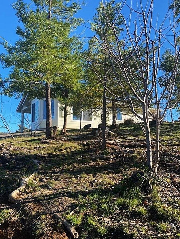 9657 Swasey Dr - Photo 3 of 14