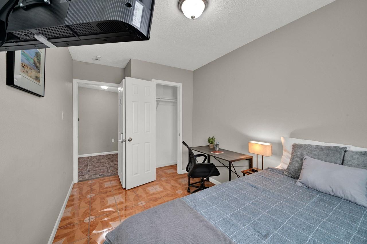 Owens St - Photo 7 of 7