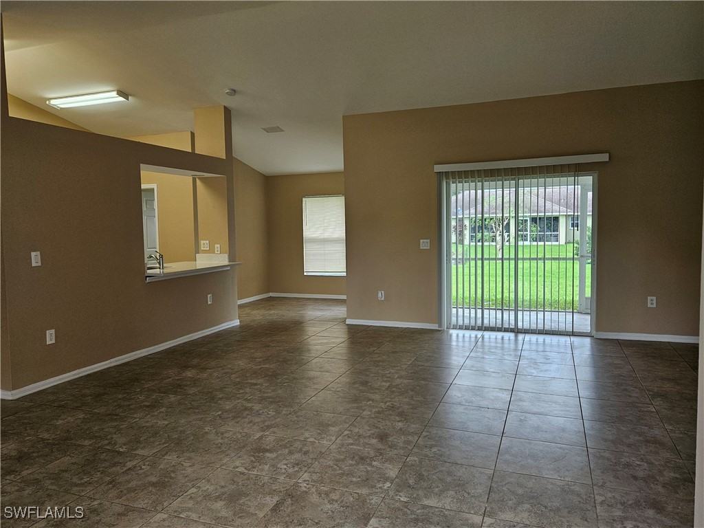 2804 37th St Sw - Photo 3 of 14