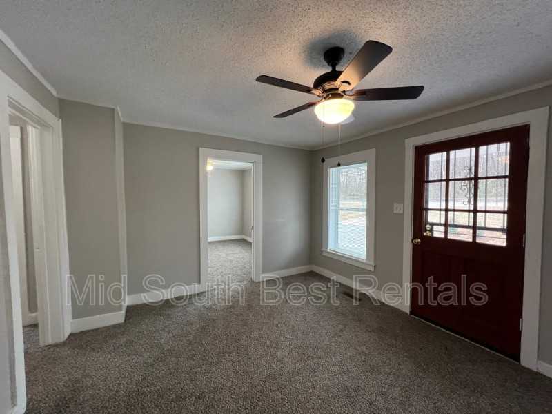 4162 Weaver Rd - Photo 2 of 8