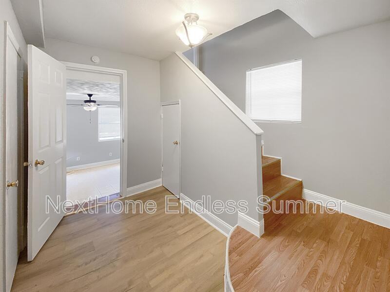 1117 Gurley Ln - Photo 7 of 17