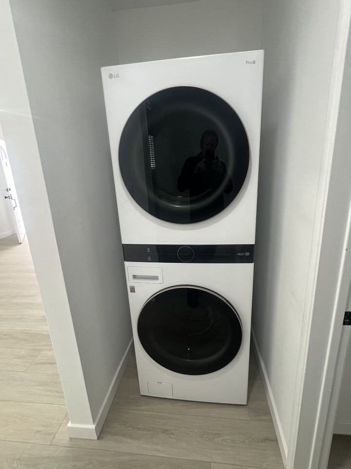 408 Sierra St #4 - Photo 3 of 6