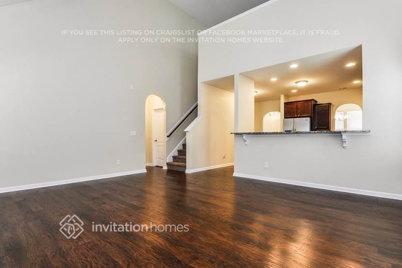234 Marsh Creek Dr - Photo 3 of 23