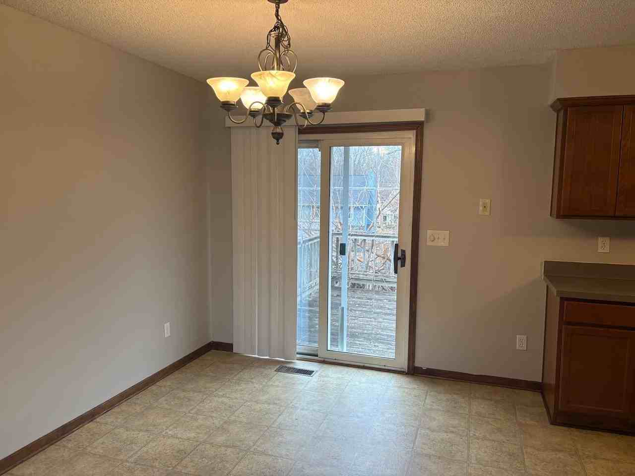 720 Northpoint Avenue - Photo 5 of 16