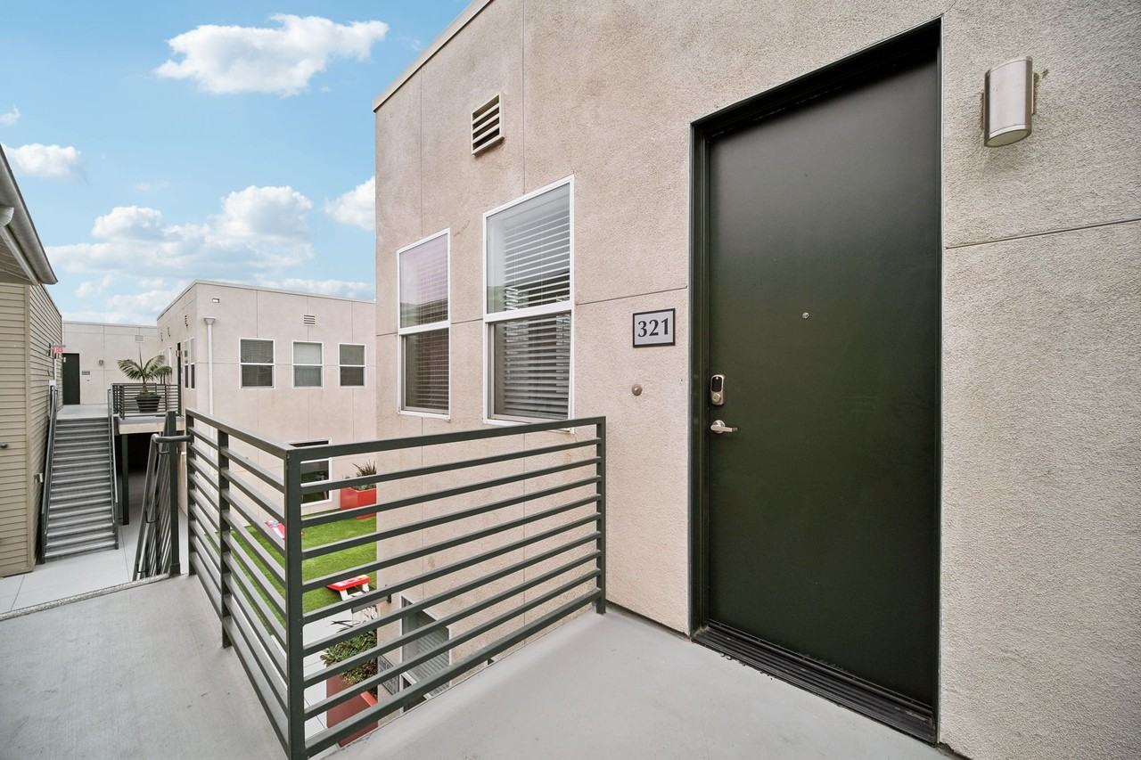 Yolo West Apartments - Photo 2 of 25