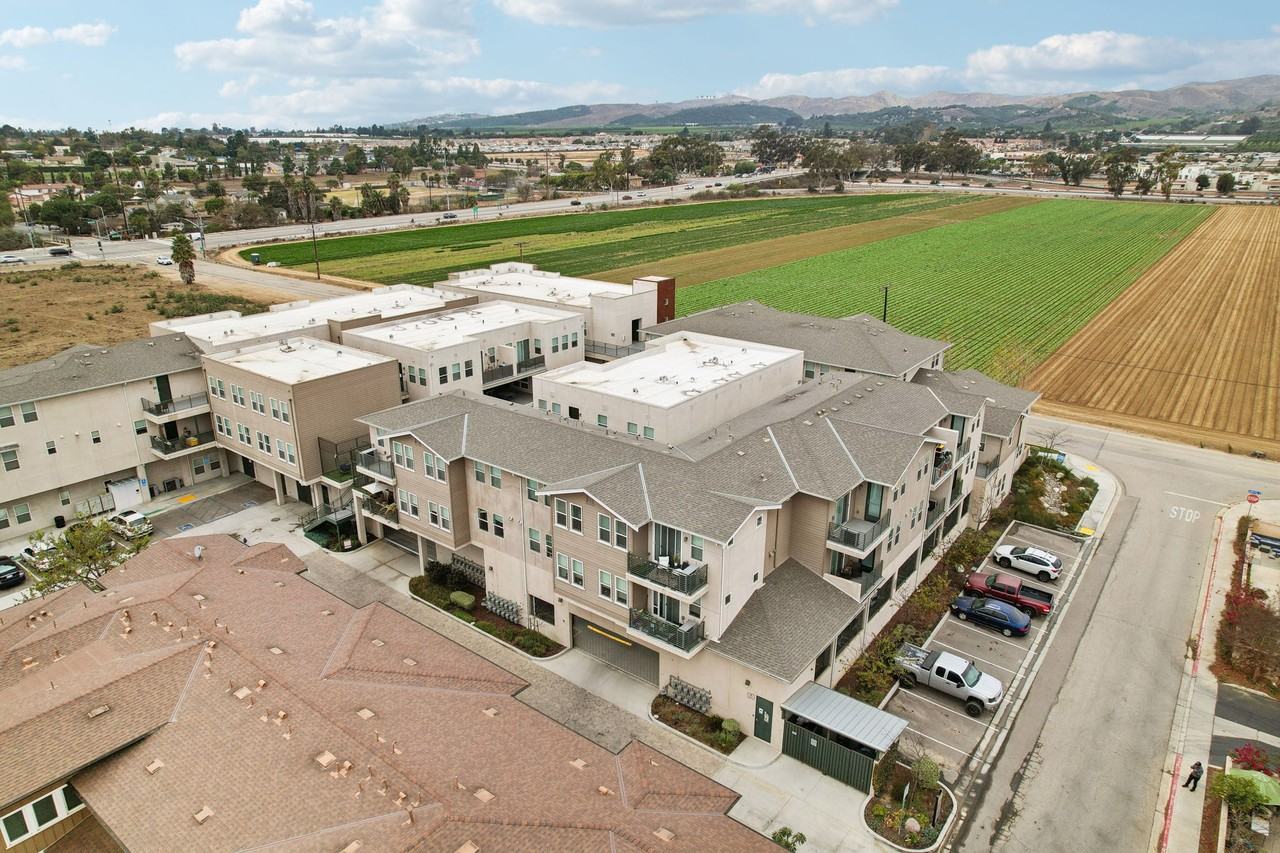 Yolo West Apartments - Photo 5 of 25