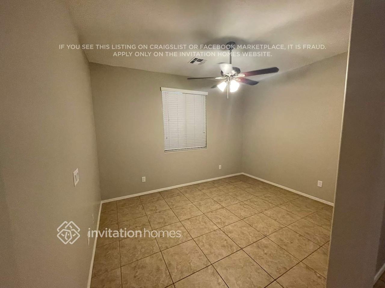 3810 E Chickadee Rd - Photo 5 of 15