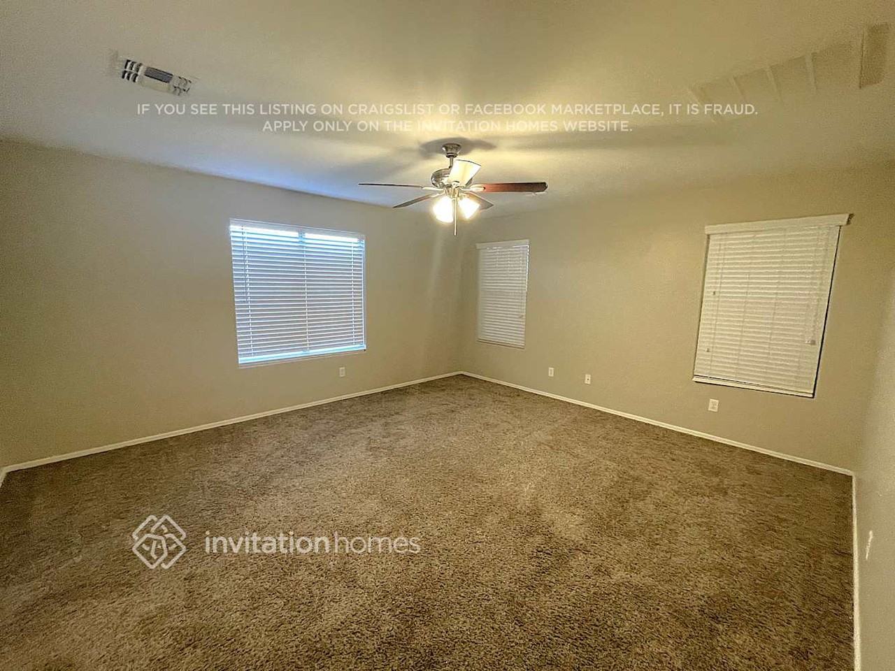 3810 E Chickadee Rd - Photo 6 of 15