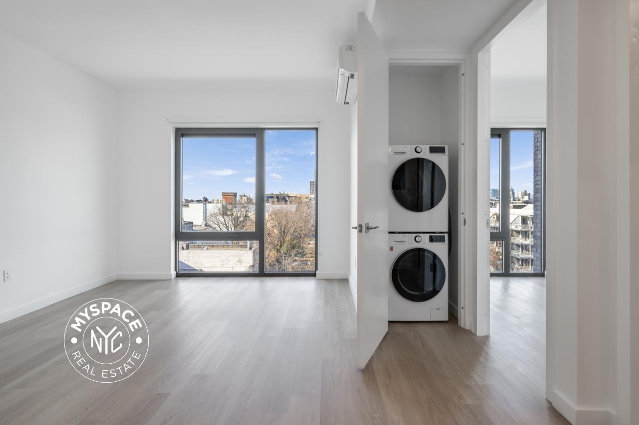 527 Grand Ave #605
