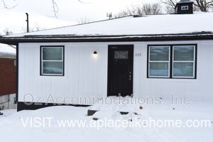 featured image of 1109 S Appleton Ave