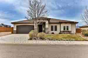 featured image of 3731 E Shooting Star Ln