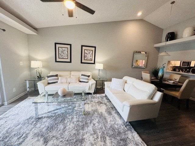 Country Club Lakes Apartments - Photo 3 of 45