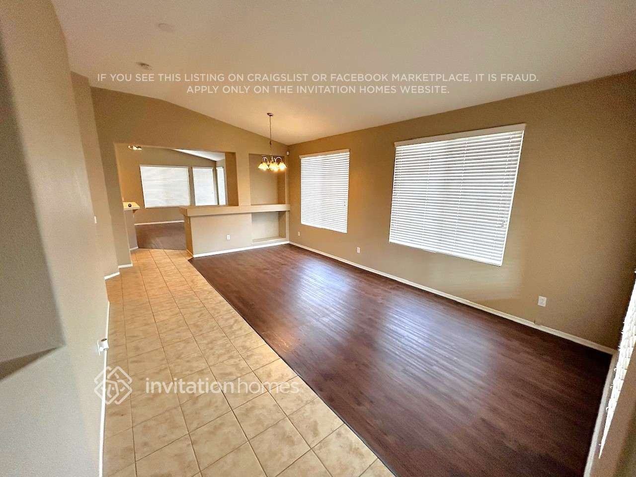 27385 Deer Creek Ct - Photo 2 of 14