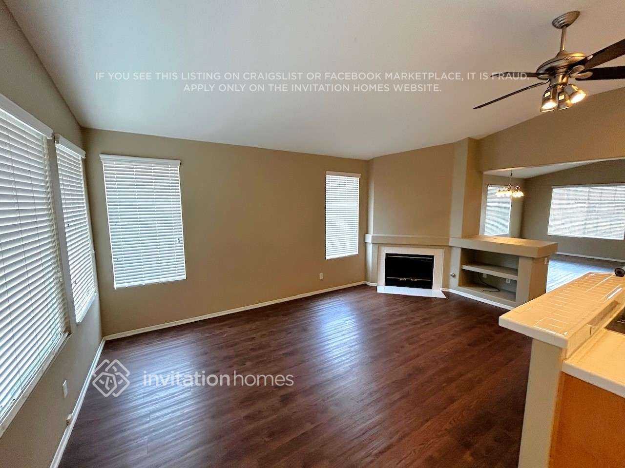 27385 Deer Creek Ct - Photo 3 of 14