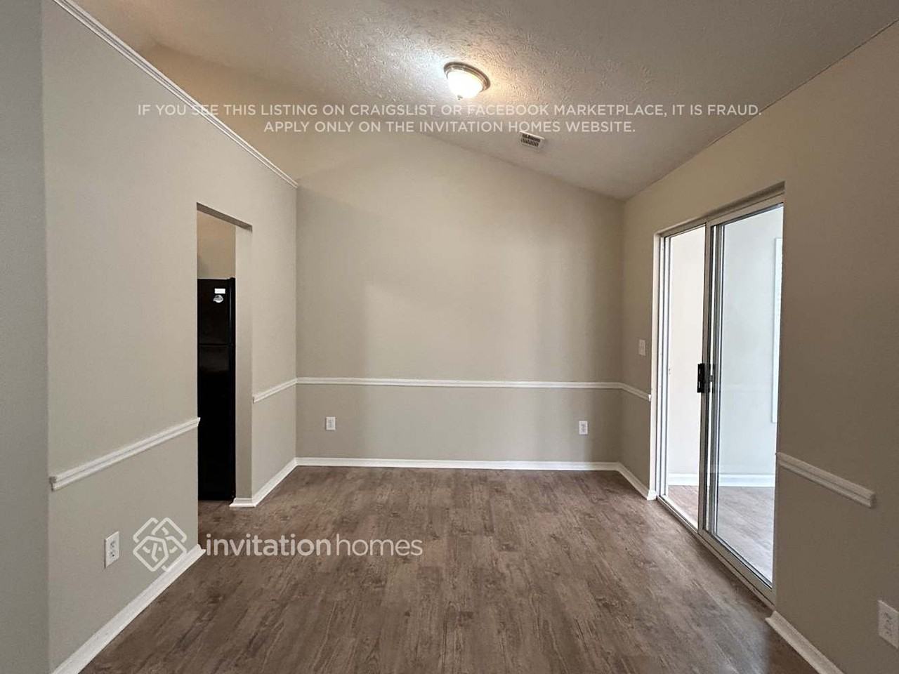 3763 Laurel Green Way Nw - Photo 4 of 10