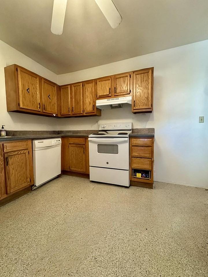 1708 Grayland Street - Photo 6 of 18