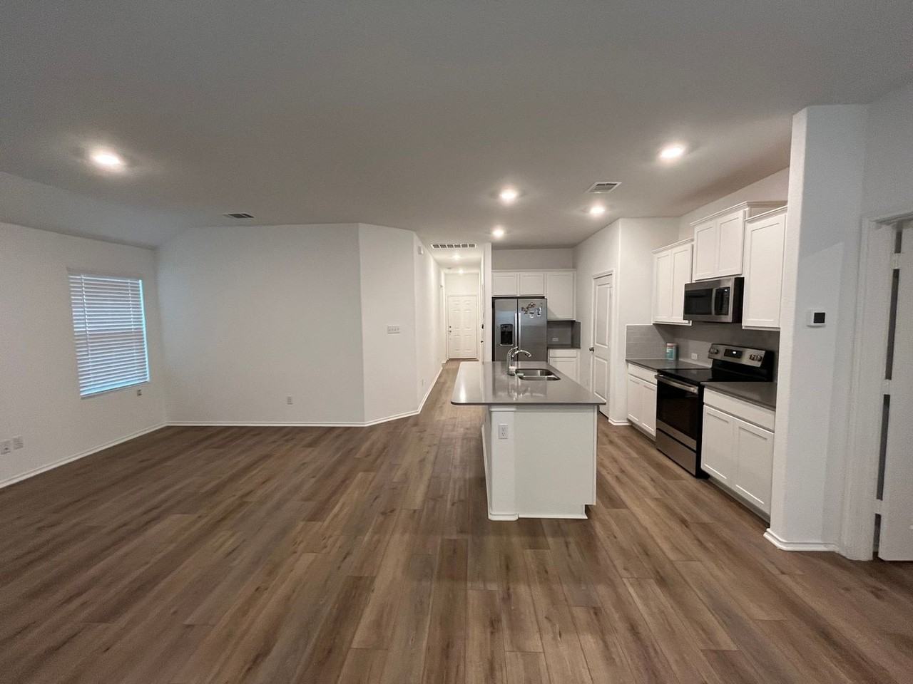 116 Perfect World Loop - Photo 2 of 16