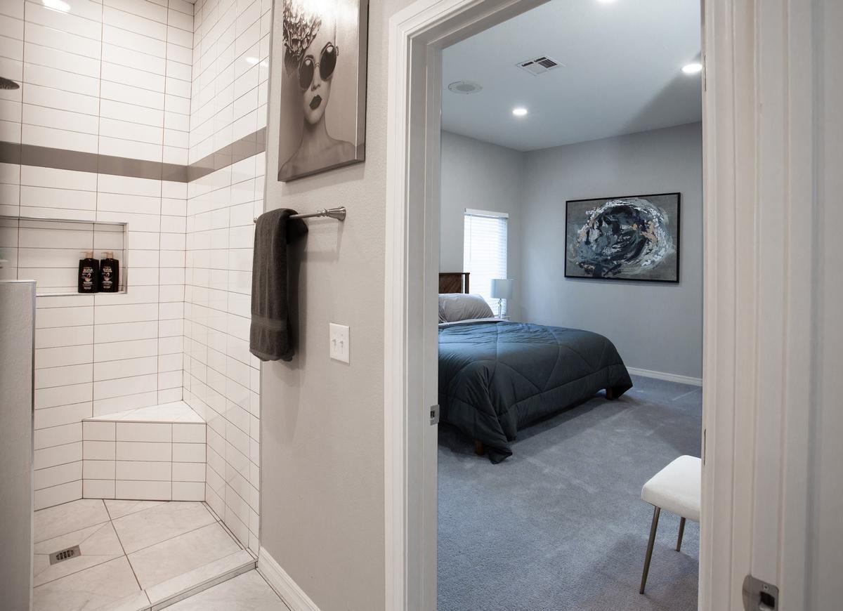 5300 West Memorial Road - Photo 3 of 8