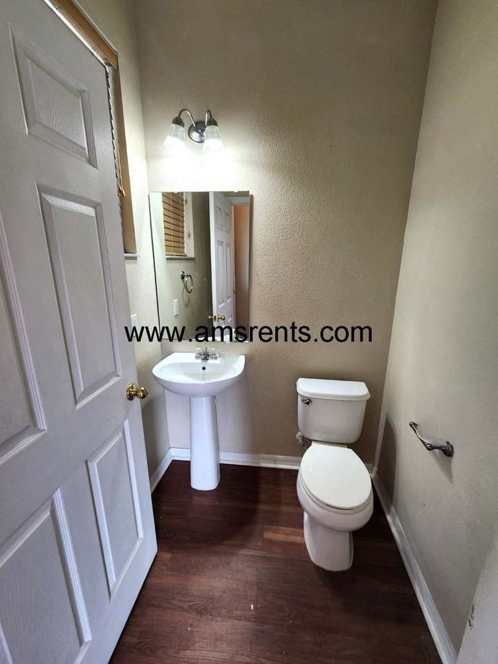 4036 Meadowlark Dr - Photo 6 of 39