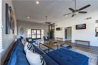 6420 N 63rd Ave - Photo 1 of 1