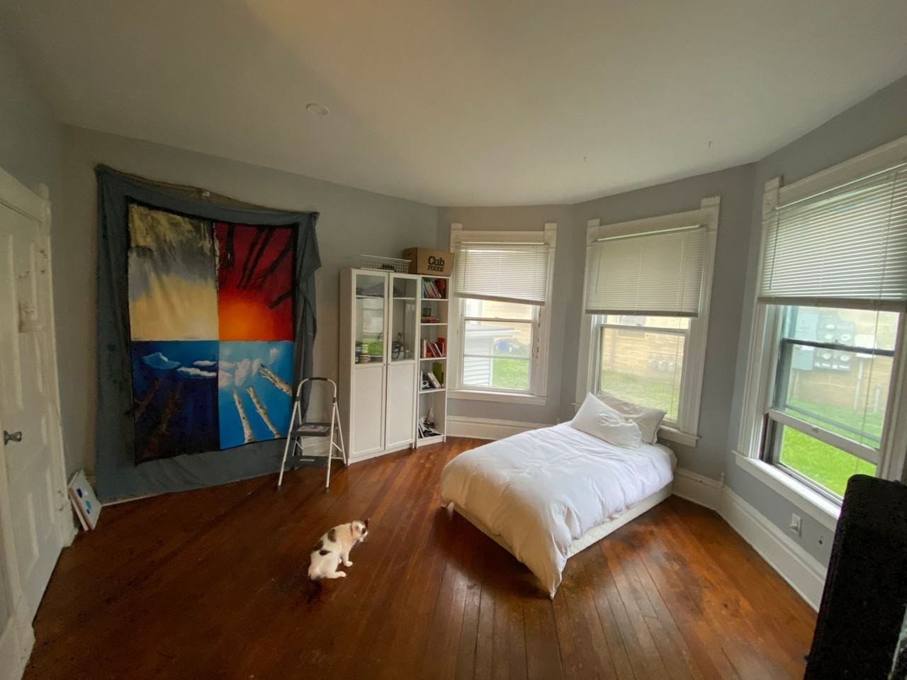 906 E Burlington Apartments! - Photo 4 of 20