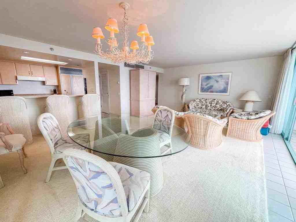 1341 Kapiolani Blvd - Photo 3 of 33