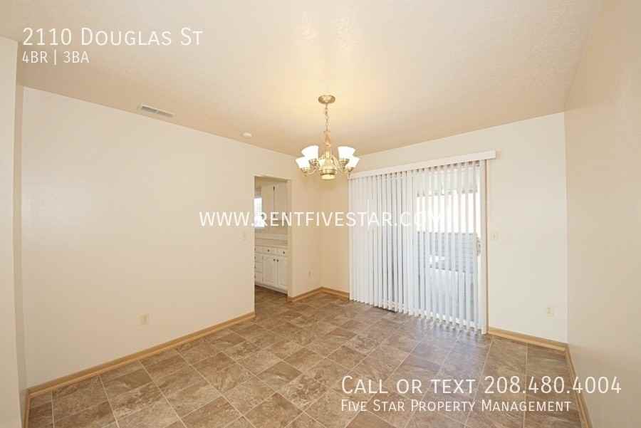 2110 Douglas Street - Photo 4 of 21