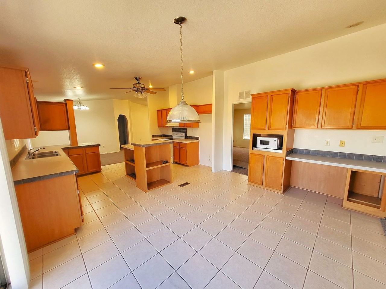 51542 W Bluejay St - Photo 5 of 20