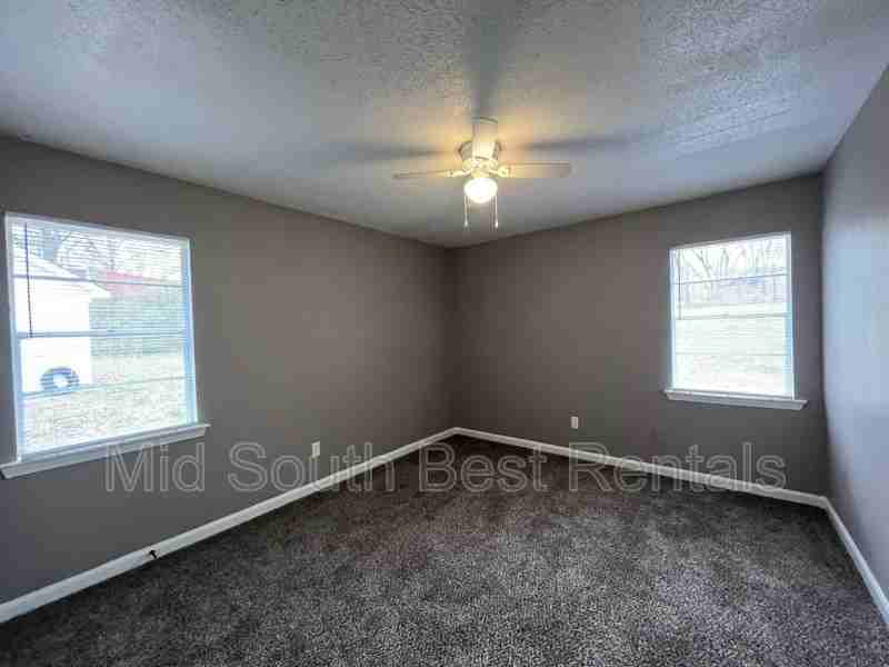 5394 Beaverton Dr - Photo 4 of 8