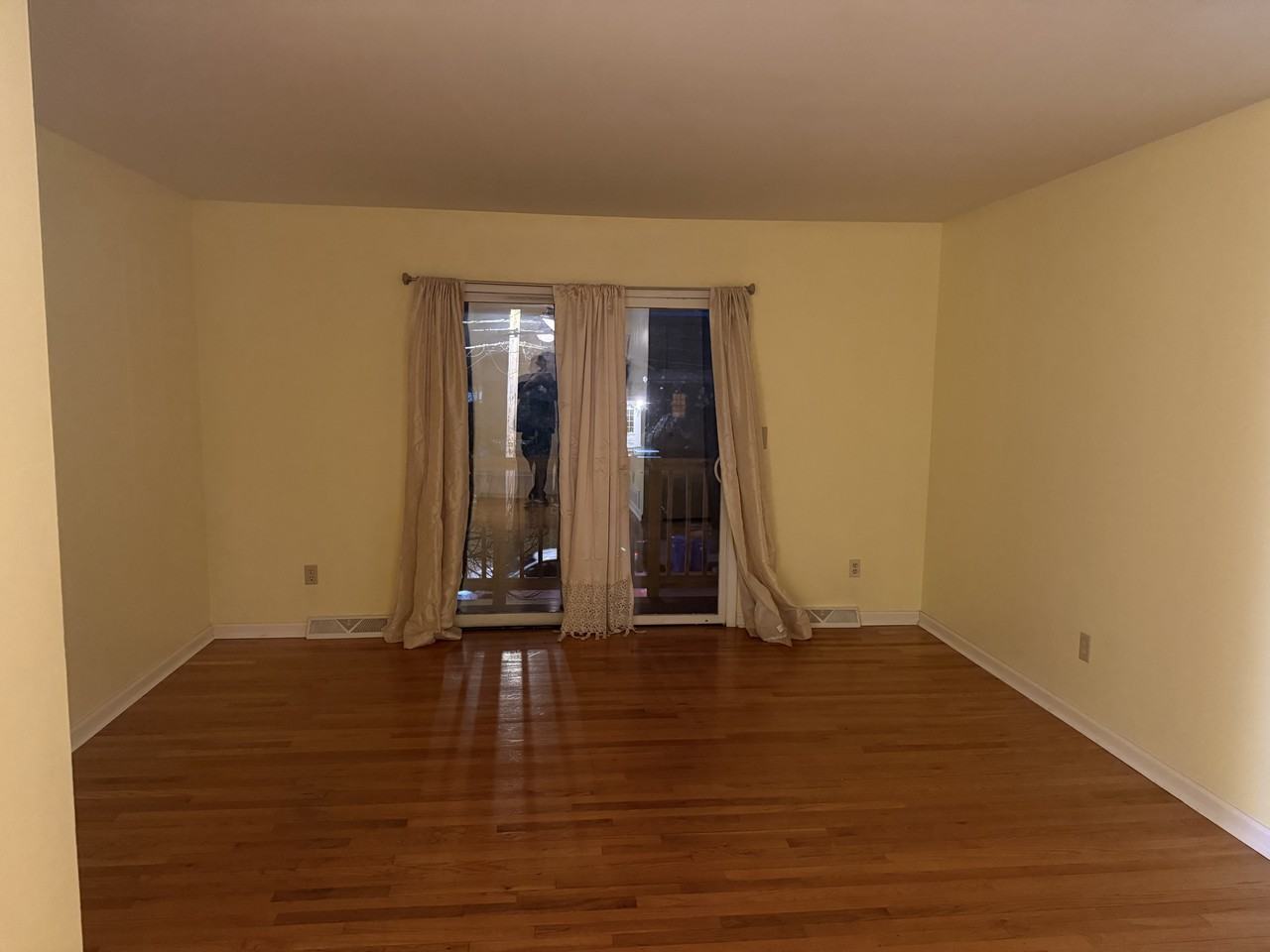 412 Delaware Avenue #6 - Photo 3 of 11