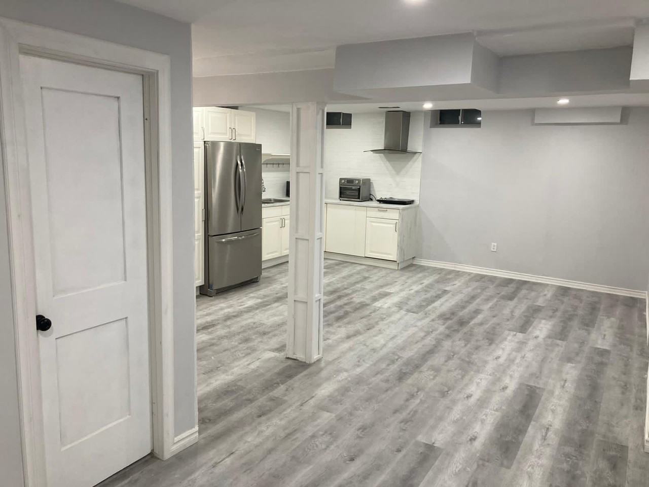 15278 Danby Rd - Photo 3 of 14