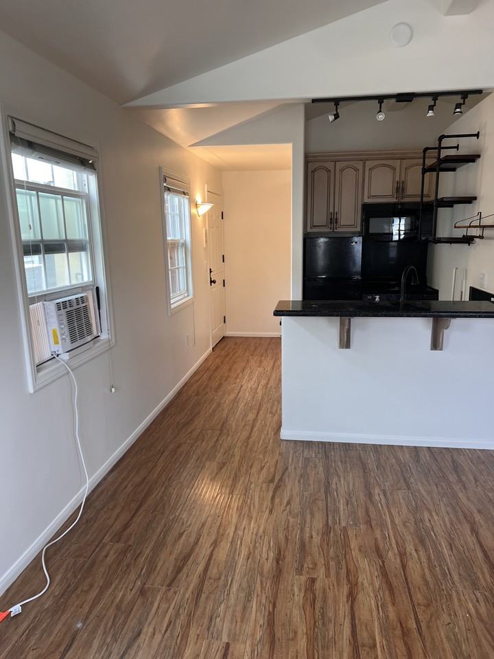 247 Broadway Street #C - Photo 5 of 13