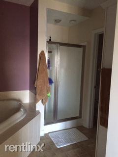 232 Lakeside Dr - Photo 2 of 14