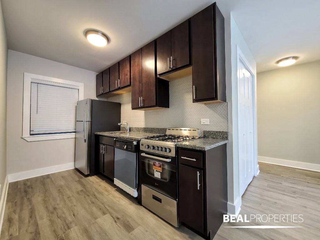 1435 N Dearborn St #CLA2 - Photo 2 of 13