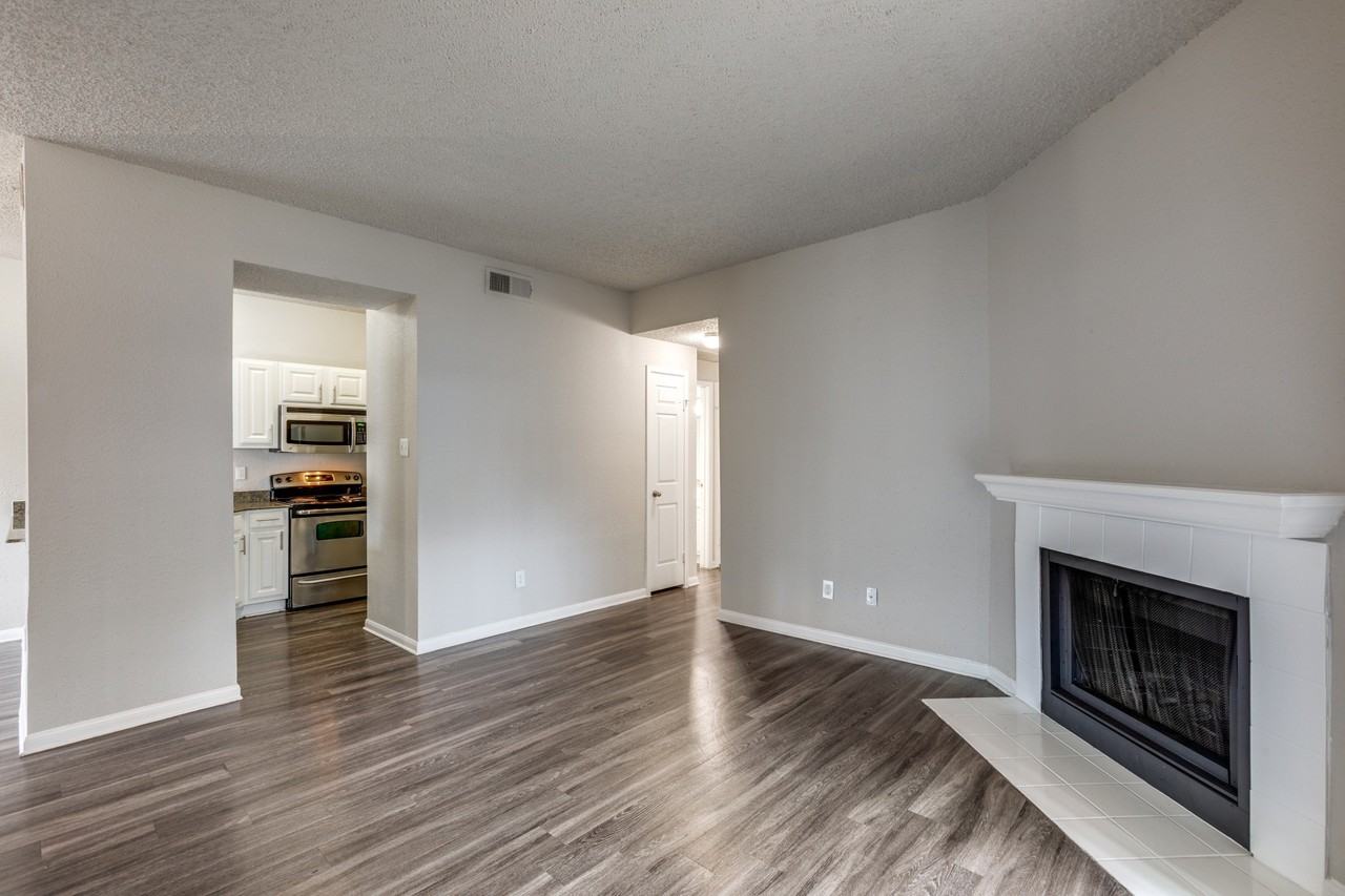 Cottages at Wells Branch - Photo 6 of 36