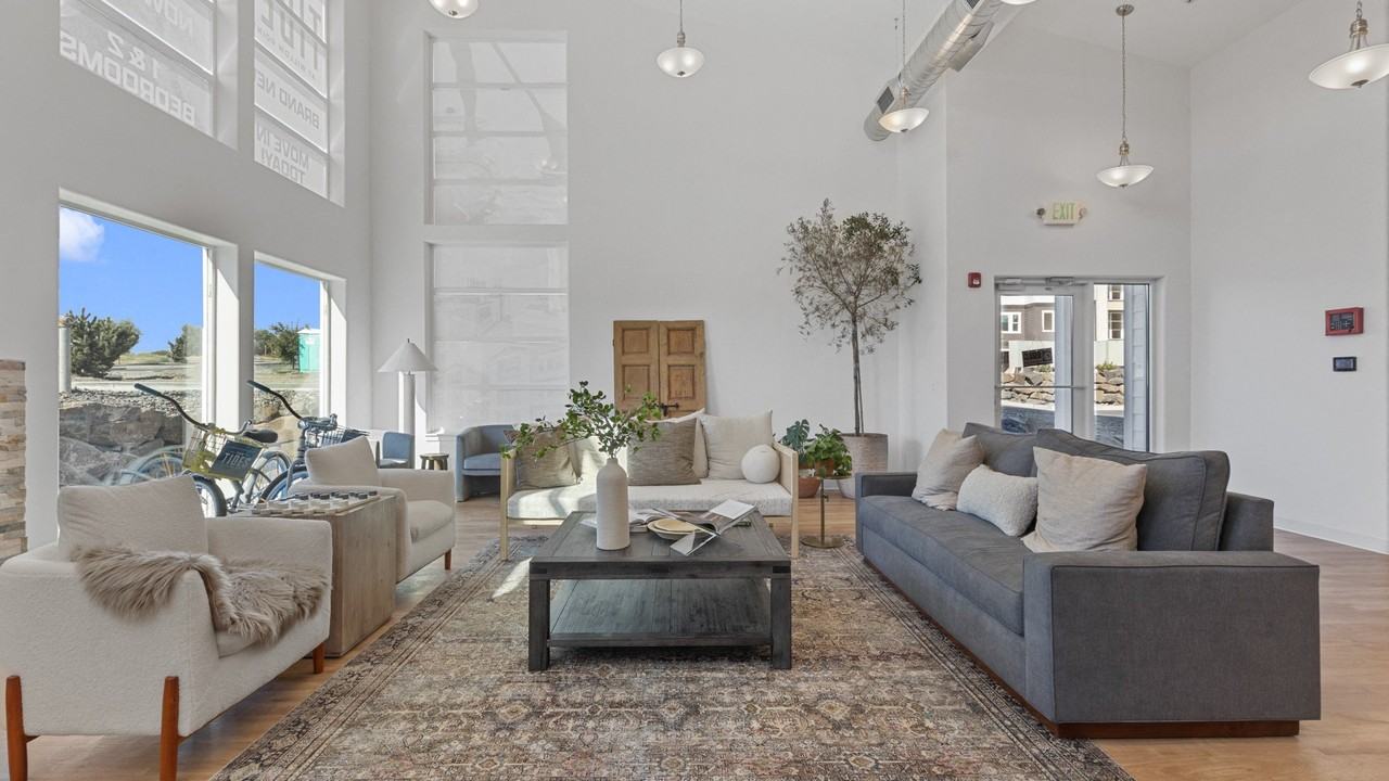 Tides at Willow Pointe - Photo 6 of 30