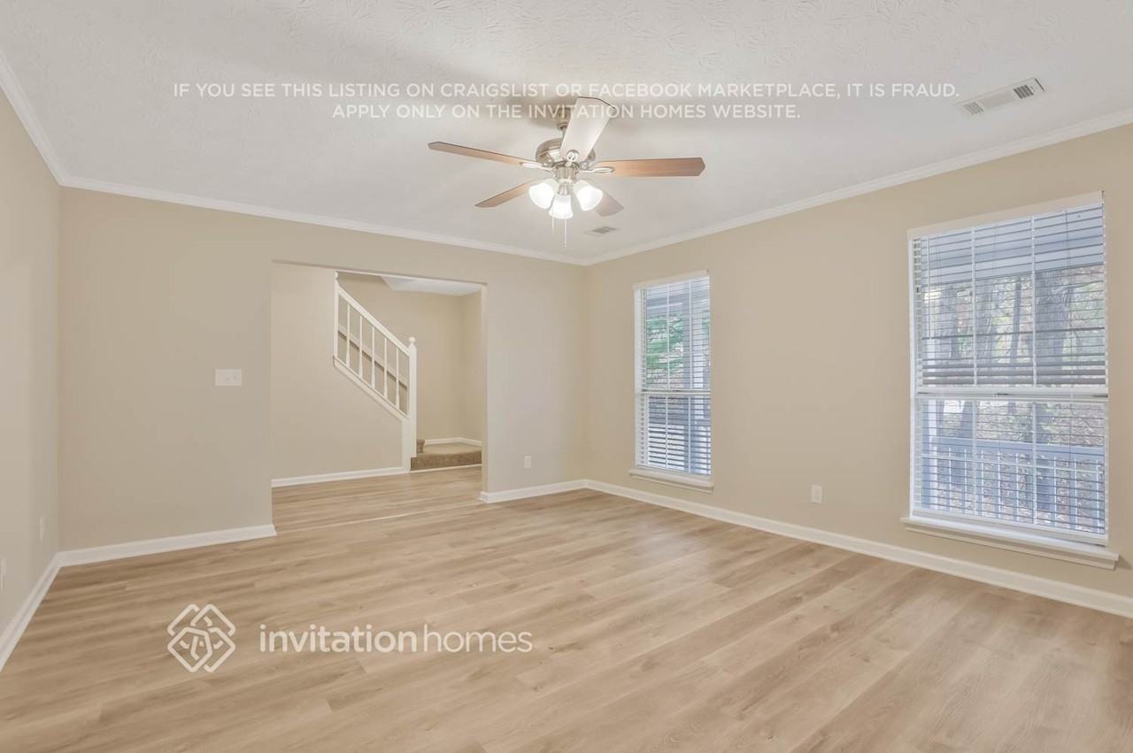 5573 Yeager Ridge Dr - Photo 4 of 22