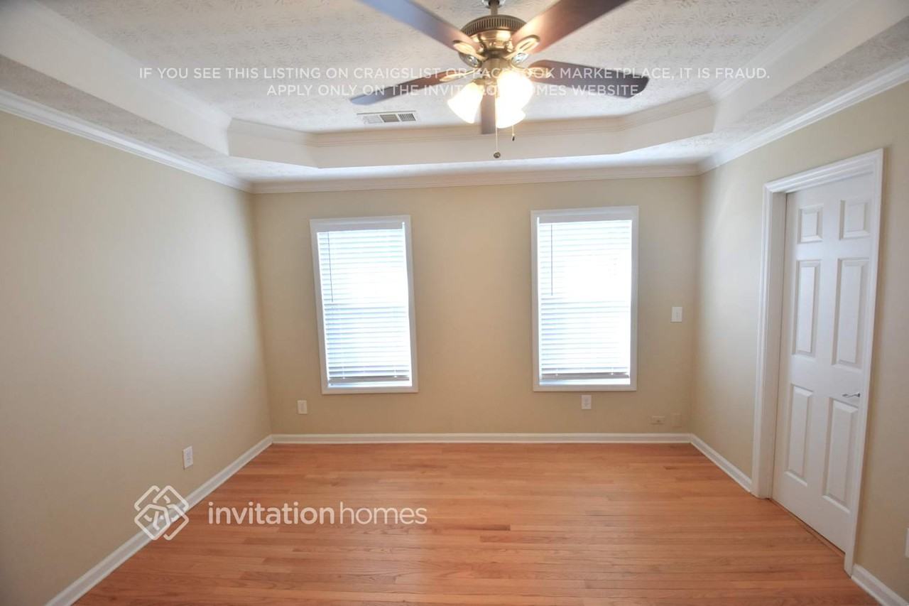 3400 Cove Creek Ct - Photo 7 of 14