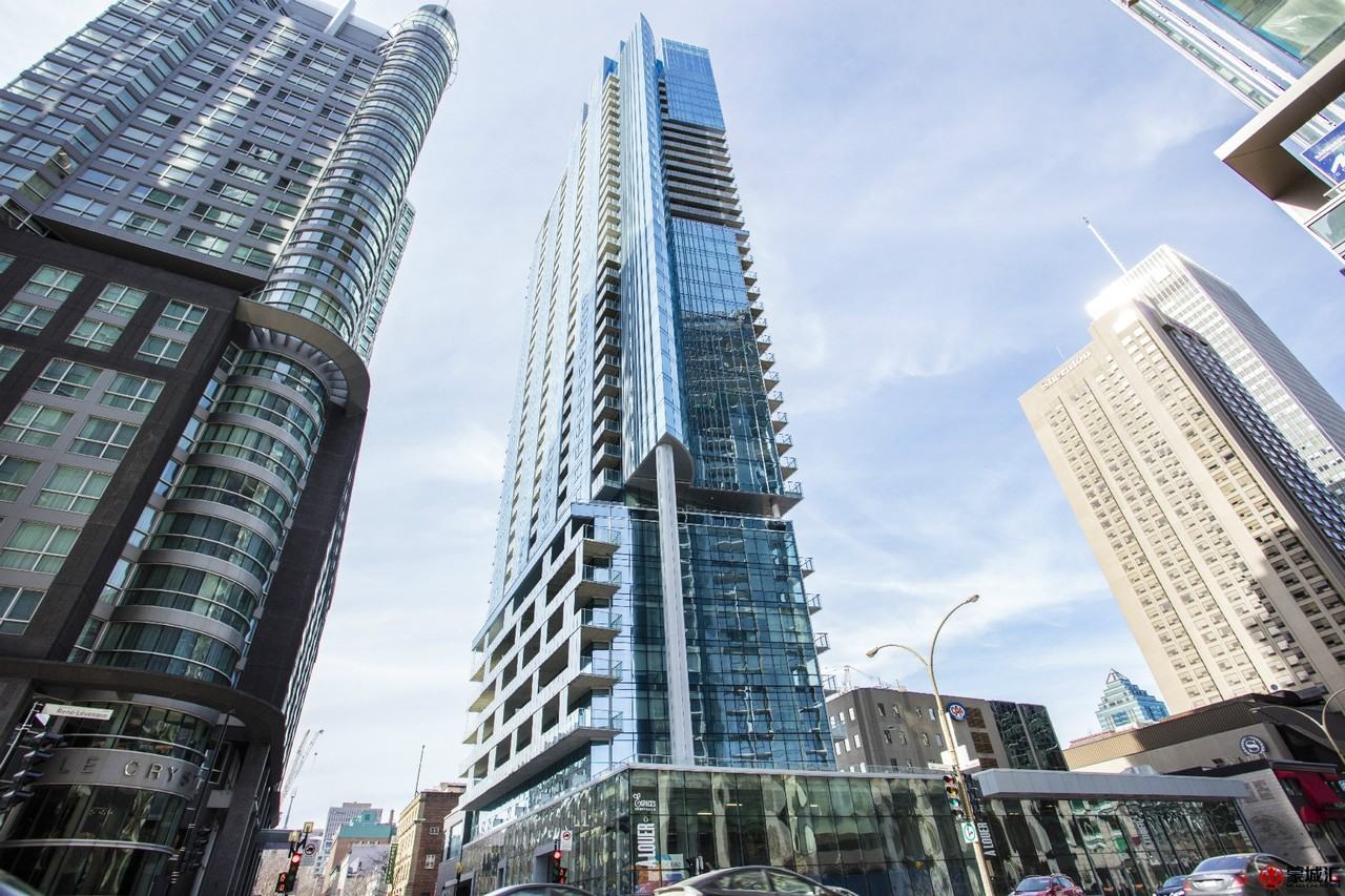 1155 Rue de la Montagne #303