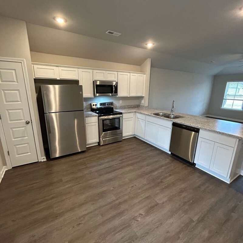 126 Broughton St - Photo 3 of 26