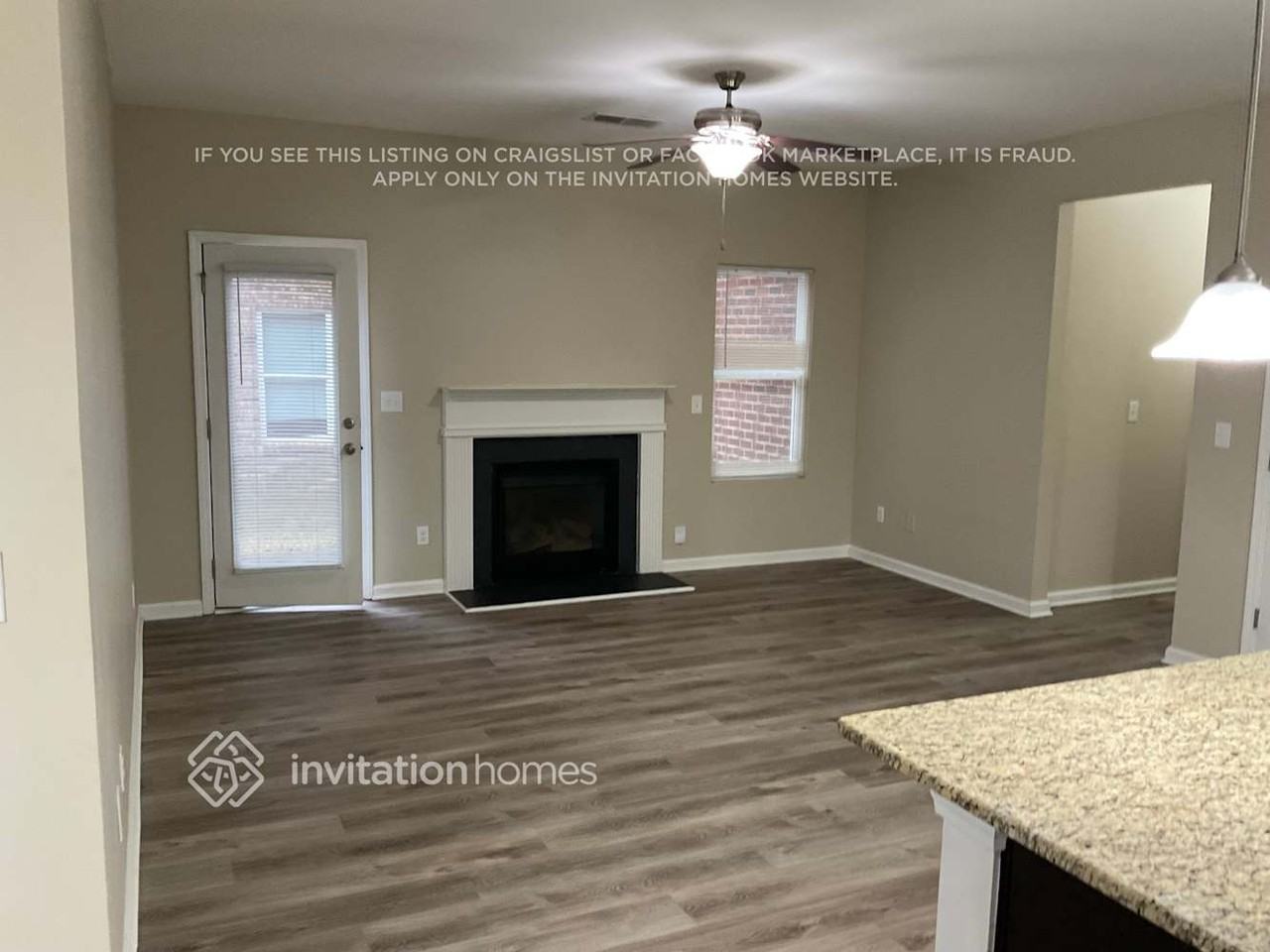 657 Armitage Way - Photo 4 of 17