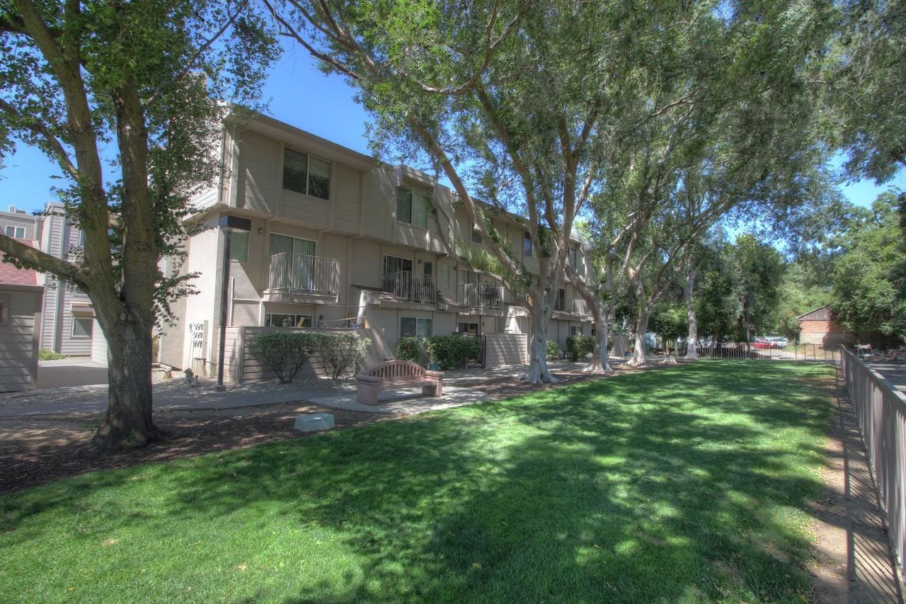 Stonegate Village Apartments & Townhomes - Photo 3 of 50