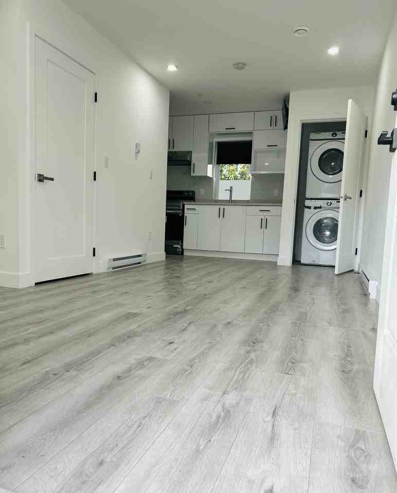 2120 West 54th Avenue - Photo 2 of 10
