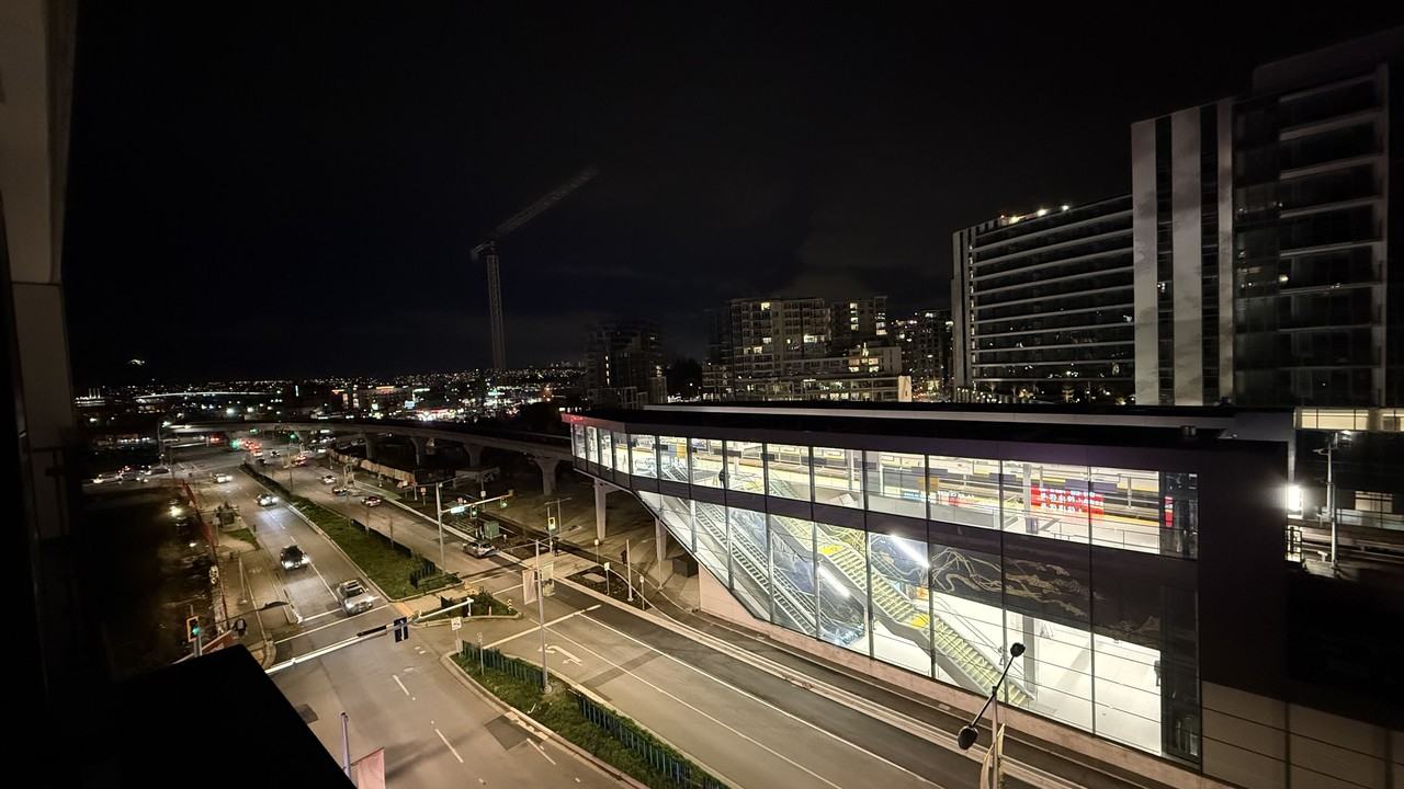 3331 Number 3 Road #806 - Photo 2 of 24