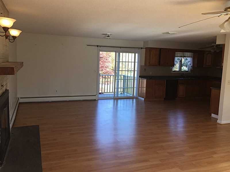 76 E Beardsworth Rd - Photo 3 of 6